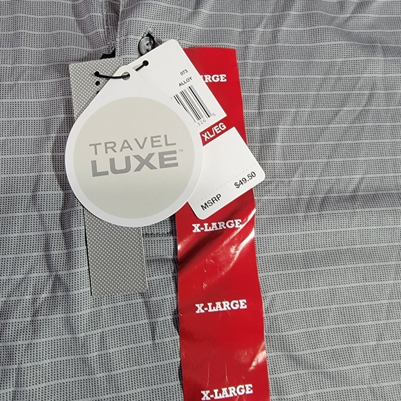 Perry Ellis Travel Lux Mens Size XL  Gray Striped Golf Polo NWT - Picture 7 of 7